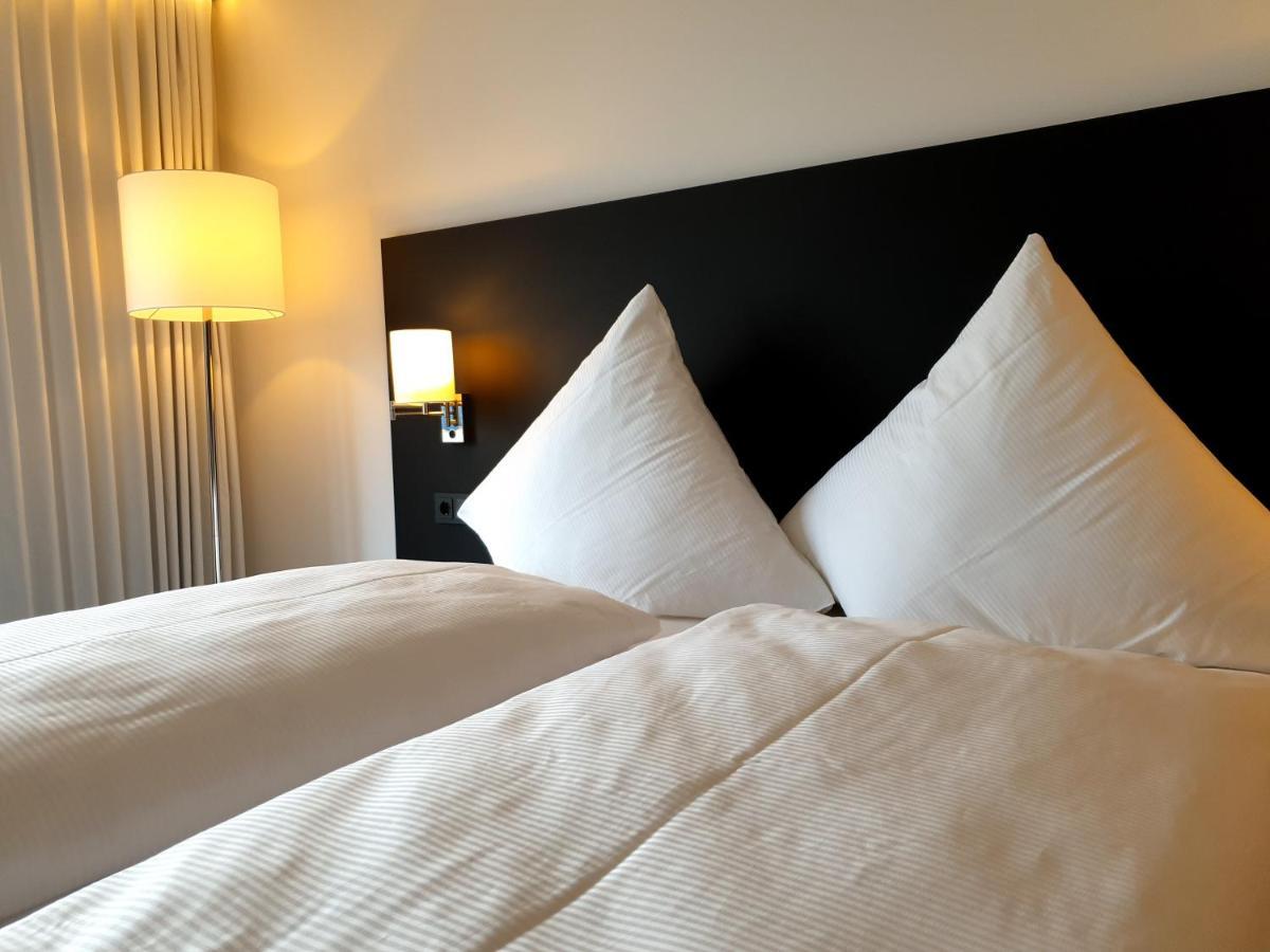 Obd Hotel By Wmm Hotels Oberderdingen ภายนอก รูปภาพ