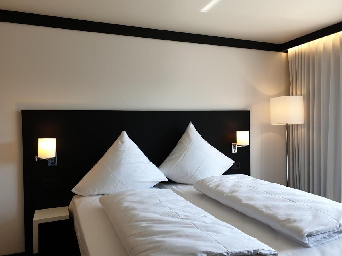 Obd Hotel By Wmm Hotels Oberderdingen ภายนอก รูปภาพ
